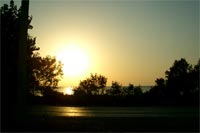 фото: Солнце, море воды и река асфальта (опубликовано 24.08.2005)