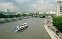 фото: Москва-река, Кремль, теплоход... (опубликовано 29.07.2005)