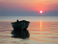 фото: Море, закат, лодка (опубликовано 17.08.2006)